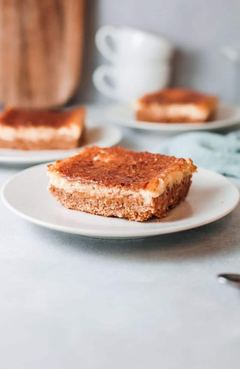 coffee cheesecake slice on plate
