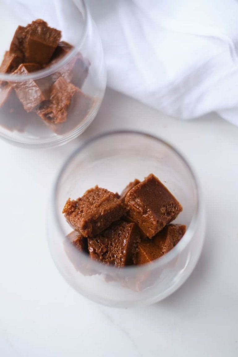 coffee jelly cubes in glass.
